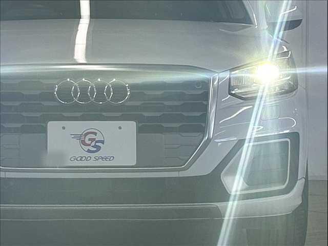 Ｑ２ １．０ＴＦＳＩスポーツ　ＡｐｐｌｅＣａｒｐｌａｙ／シートヒータ－／／ブラインドスポットモニター／電動リアゲート／アダクティブクルーズコントロール／レザーシート／アイドリングストップ／ＬＥＤヘッドライト／純正アルミ／（20枚目）