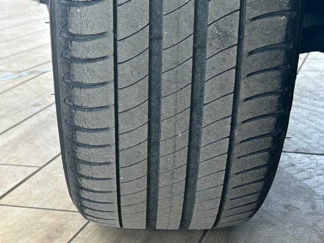 Ｑ２ １．０ＴＦＳＩスポーツ　ＡｐｐｌｅＣａｒｐｌａｙ／シートヒータ－／／ブラインドスポットモニター／電動リアゲート／アダクティブクルーズコントロール／レザーシート／アイドリングストップ／ＬＥＤヘッドライト／純正アルミ／（33枚目）