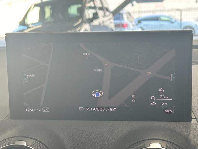 Ｑ２ １．０ＴＦＳＩスポーツ　ＡｐｐｌｅＣａｒｐｌａｙ／シートヒータ－／／ブラインドスポットモニター／電動リアゲート／アダクティブクルーズコントロール／レザーシート／アイドリングストップ／ＬＥＤヘッドライト／純正アルミ／（39枚目）