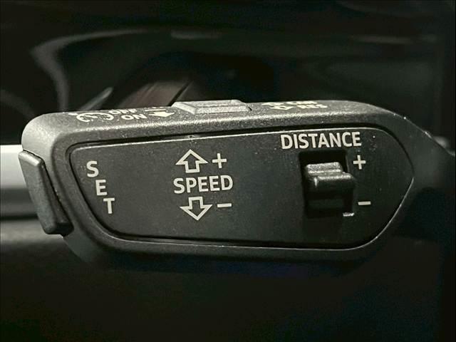 Ｑ３ ３５　ＴＦＳＩ　ａｄｖａｎｃｅｄ　全周囲カメラ／メーカーナビ／コンビニエンス＆アシスタンスＰＫＧ／アダプティブクルーズコントロール／ステアリングスイッチ／シートヒーター／パワーシート／パワーバックドア／バーチャルコックピット／ＥＴＣ（6枚目）