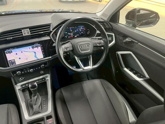Ｑ３ ３５　ＴＦＳＩ　ａｄｖａｎｃｅｄ　全周囲カメラ／メーカーナビ／コンビニエンス＆アシスタンスＰＫＧ／アダプティブクルーズコントロール／ステアリングスイッチ／シートヒーター／パワーシート／パワーバックドア／バーチャルコックピット／ＥＴＣ（37枚目）