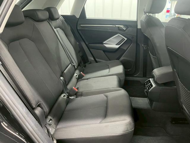 Ｑ３ ３５　ＴＦＳＩ　ａｄｖａｎｃｅｄ　全周囲カメラ／メーカーナビ／コンビニエンス＆アシスタンスＰＫＧ／アダプティブクルーズコントロール／ステアリングスイッチ／シートヒーター／パワーシート／パワーバックドア／バーチャルコックピット／ＥＴＣ（44枚目）