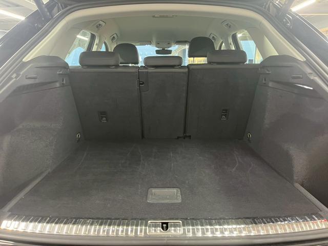 Ｑ３ ３５　ＴＦＳＩ　ａｄｖａｎｃｅｄ　全周囲カメラ／メーカーナビ／コンビニエンス＆アシスタンスＰＫＧ／アダプティブクルーズコントロール／ステアリングスイッチ／シートヒーター／パワーシート／パワーバックドア／バーチャルコックピット／ＥＴＣ（49枚目）