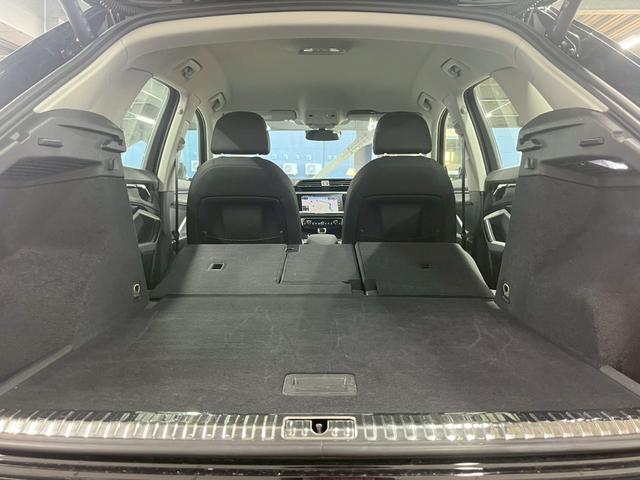Ｑ３ ３５　ＴＦＳＩ　ａｄｖａｎｃｅｄ　全周囲カメラ／メーカーナビ／コンビニエンス＆アシスタンスＰＫＧ／アダプティブクルーズコントロール／ステアリングスイッチ／シートヒーター／パワーシート／パワーバックドア／バーチャルコックピット／ＥＴＣ（50枚目）