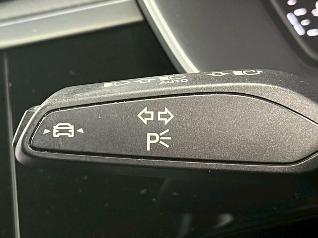 Ｑ３ ３５　ＴＦＳＩ　ａｄｖａｎｃｅｄ　全周囲カメラ／メーカーナビ／コンビニエンス＆アシスタンスＰＫＧ／アダプティブクルーズコントロール／ステアリングスイッチ／シートヒーター／パワーシート／パワーバックドア／バーチャルコックピット／ＥＴＣ（59枚目）