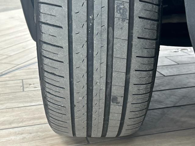 XC40 T4 モメンタム 純正ナビ/フルセグTV/Bluetooth/全周囲カメラ/AppleCarplay/アンドロイドオート/アダプティブクルーズコントロール/シートヒーター/パワーシート/電動リアゲート/LEDヘッド(25枚目)