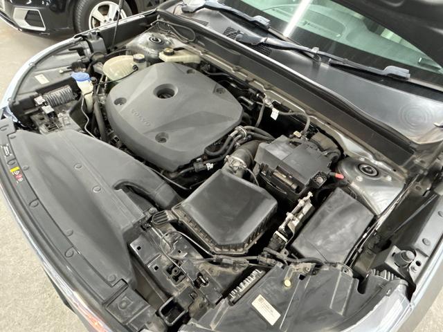 XC40 T4 モメンタム 純正ナビ/フルセグTV/Bluetooth/全周囲カメラ/AppleCarplay/アンドロイドオート/アダプティブクルーズコントロール/シートヒーター/パワーシート/電動リアゲート/LEDヘッド(78枚目)