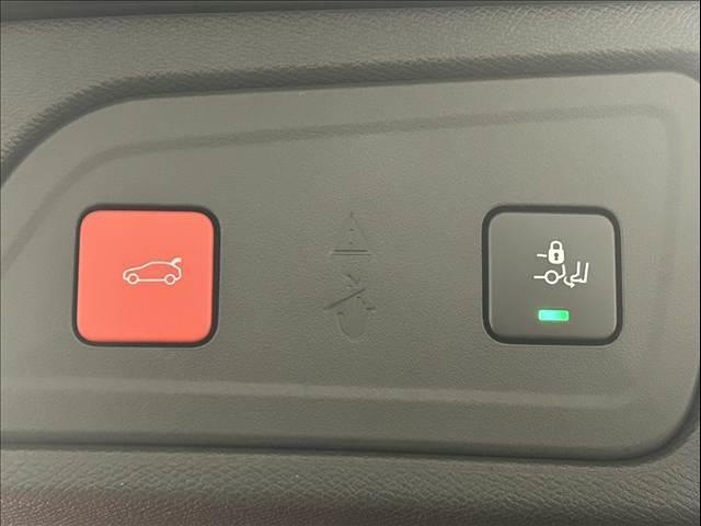 Ｃ５エアクロス ＳＨＩＮＥ　ナッパレザーパッケージ　サンルーフ／シートヒータ－／電動リアゲート／ブラインドスポットモニター／シャインナッパレザーＰＫＧ／パワーシート／アイドリングストップ／コーナーセンサー／ＬＥＤヘッドライト／アップルカープレイ（11枚目）