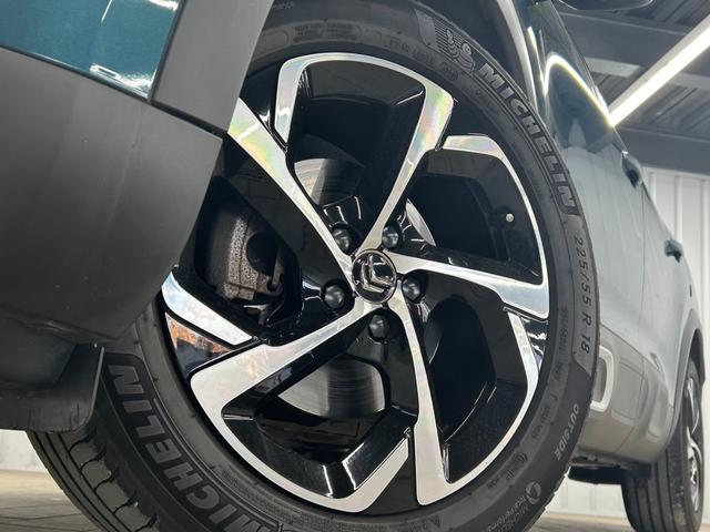 Ｃ５エアクロス ＳＨＩＮＥ　ナッパレザーパッケージ　サンルーフ／シートヒータ－／電動リアゲート／ブラインドスポットモニター／シャインナッパレザーＰＫＧ／パワーシート／アイドリングストップ／コーナーセンサー／ＬＥＤヘッドライト／アップルカープレイ（26枚目）