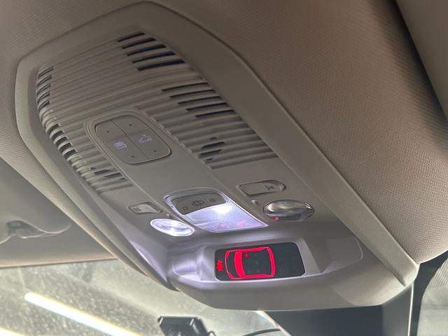 Ｃ５エアクロス ＳＨＩＮＥ　ナッパレザーパッケージ　サンルーフ／シートヒータ－／電動リアゲート／ブラインドスポットモニター／シャインナッパレザーＰＫＧ／パワーシート／アイドリングストップ／コーナーセンサー／ＬＥＤヘッドライト／アップルカープレイ（56枚目）