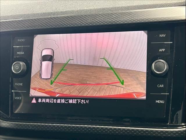 Ｔ－クロス ＴＳＩ　１ｓｔ　特別仕様車／純正ナビ／フルセグＴＶ／バックカメラ／Ｂｌｕｅｔｏｏｔｈ／ＡｐｐｌｅＣａｒｐｌａｙ／アンドロイドオート／アダプティブクルーズコントロール／ブラインドスポットモニター／ＬＥＤヘッドライト（5枚目）