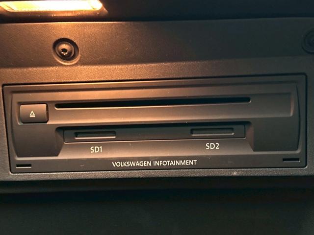 Ｔ－クロス ＴＳＩ　１ｓｔ　特別仕様車／純正ナビ／フルセグＴＶ／バックカメラ／Ｂｌｕｅｔｏｏｔｈ／ＡｐｐｌｅＣａｒｐｌａｙ／アンドロイドオート／アダプティブクルーズコントロール／ブラインドスポットモニター／ＬＥＤヘッドライト（53枚目）