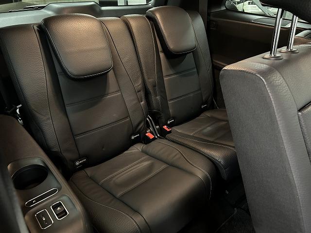 GLS GLS400d 4マチック AMGライン サンルーフ/全周囲カメラ/ブルメスター/GLS Eアクティブボディコントロール/レーダークルーズコントロール/アンビエントライト/ブラインドスポットモニタ/パワーシート/パワーバックドア/シートヒータ(71枚目)