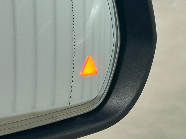 ＧＬＣ ＧＬＣ２２０ｄ　４マチック　クーペ　ＡＭＧライン　レザーエクスクルーシブパッケージ／メーカーナビ／全周囲カメラ／フルセグＴＶ／Ｂｌｕｅｔｏｏｔｈ／赤黒レザーシート／サンルーフ／ブルメスターサウンド／電動リアゲート／ブラインドスポットモニター（59枚目）