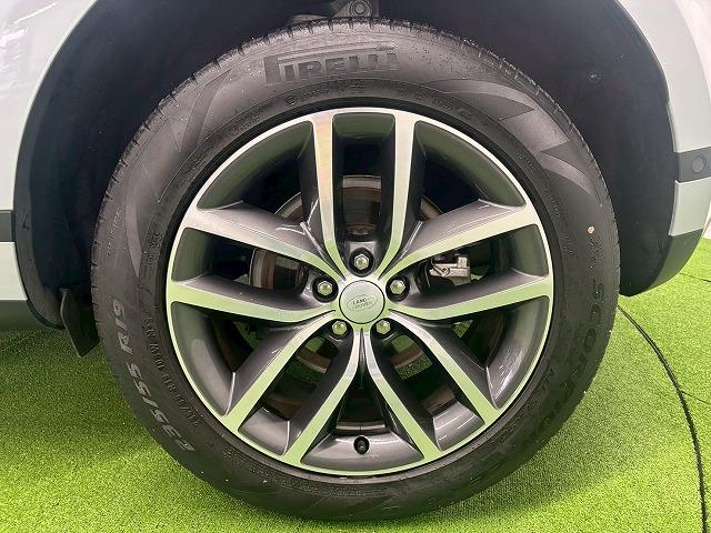 レンジローバーイヴォーク Ｓ　Ｄ２００　コールドクライメートパック／メーカーナビ／全周囲カメラ／Ｂｌｕｅｔｏｏｔｈ／ＡｐｐｌｅＣａｒＰｌａｙ／アンドロイドオート／黒革／シートヒーター／ステアリングヒーター／デジタルインナーミラー（72枚目）