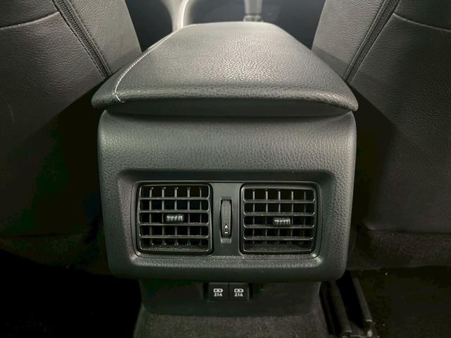 �h���₢���킹�͂O�T�U�S�|�U�S�|�S�O�X�S�܂Ł��k�C�����牫��܂őS���e�n�̂��q�l�ɂ��̔��n�j�����X�̔̔��̂U���͉����̔��Ŏ��ё������聙���X�^�b�t���e�ؒ��J�ɂ��ē����h