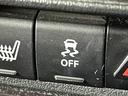 リミテッド　黒革　シートヒーター　ＳＤナビフルセグ　Ｂｌｕｅｔｏｏｔｈ　クルーズコントロール　オートエアコン　電動シート　ルーフレール（60枚目）