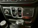 サハラ　ＡｐｐｌｅＣａｒｐｌａｙ／フルセグ／アダプティブクルーズコントロール／シートヒーター／ステアリングヒーター／ブラインドスポット／バックモニター／サイドカメラ／純正ナビ／サイドステップ／プッシュスタート（31枚目）