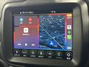 ジープ・レネゲード リミテッド 純正ナビ/フルセグTV/Bluetooth/バックカメラ/AppleCarplay/アンドロイドオート/黒革/シートヒーター/ステアリングヒーター/ブラインドスポットモニター/LEDヘッドライト(6枚目)