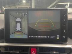 【パノラミックビューモニター】を装備しております。全周囲カメラで危険察知。狭い駐車場でも安心して駐車できますね。 4