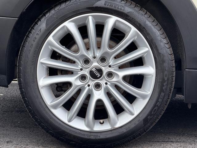 ＭＩＮＩ クーパーＳ　クラブマン　２年車検／純正ナビ／ミラーインＥＴＣ／ＬＥＤヘッドライト／クルーズコントロール／Ｂｌｕｅｔｏｏｔｈ／オートライト／オートエアコン／アイドリングストップ／スマートキー／プッシュスタート／（36枚目）
