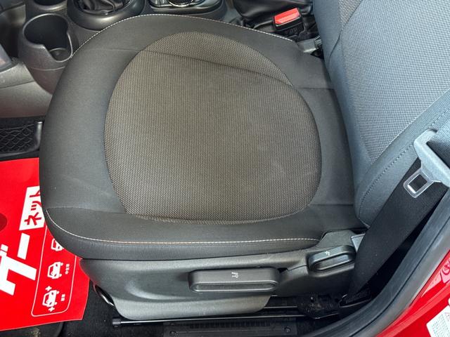 ＭＩＮＩ クーパーＤ　車検令和９年６月まで／純正ナビ／ＬＥＤヘッドライト／純正アルミホイール／Ｂｌｕｅｔｏｏｔｈ／アイドリングストップ／オートエアコン／オートライト／スマートキー／プッシュスタート／ＵＳＢポート／ＡＵＸ（56枚目）