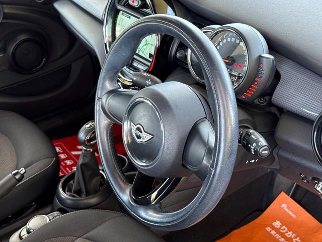 ＭＩＮＩ クーパーＤ　車検令和９年６月まで／純正ナビ／ＬＥＤヘッドライト／純正アルミホイール／Ｂｌｕｅｔｏｏｔｈ／アイドリングストップ／オートエアコン／オートライト／スマートキー／プッシュスタート／ＵＳＢポート／ＡＵＸ（66枚目）