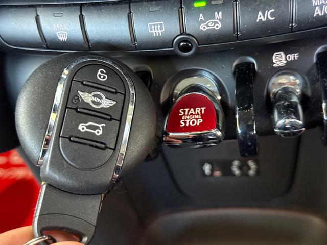 ＭＩＮＩ クーパーＤ　車検令和９年６月まで／純正ナビ／ＬＥＤヘッドライト／純正アルミホイール／Ｂｌｕｅｔｏｏｔｈ／アイドリングストップ／オートエアコン／オートライト／スマートキー／プッシュスタート／ＵＳＢポート／ＡＵＸ（70枚目）