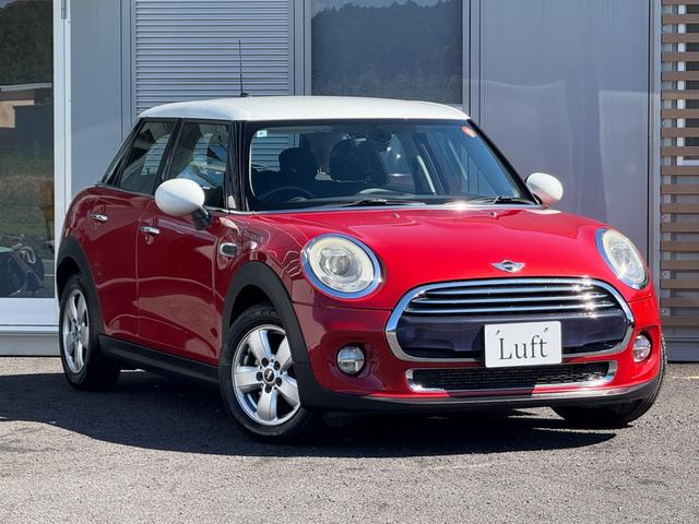 ＭＩＮＩ クーパーＤ　車検令和９年６月まで／純正ナビ／ＬＥＤヘッドライト／純正アルミホイール／Ｂｌｕｅｔｏｏｔｈ／アイドリングストップ／オートエアコン／オートライト／スマートキー／プッシュスタート／ＵＳＢポート／ＡＵＸ（76枚目）