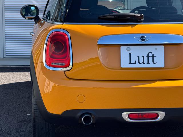 ＭＩＮＩ クーパー　車検２年付／ＬＥＤヘッドライト／純正ナビ／純正アルミホイール／ドライビングモード切替／ＥＴＣ／オートライト／スマートキー／プッシュスタート／Ｂｌｕｅｔｏｏｔｈ／ＵＳＢポート／ＡＵＸ／（29枚目）