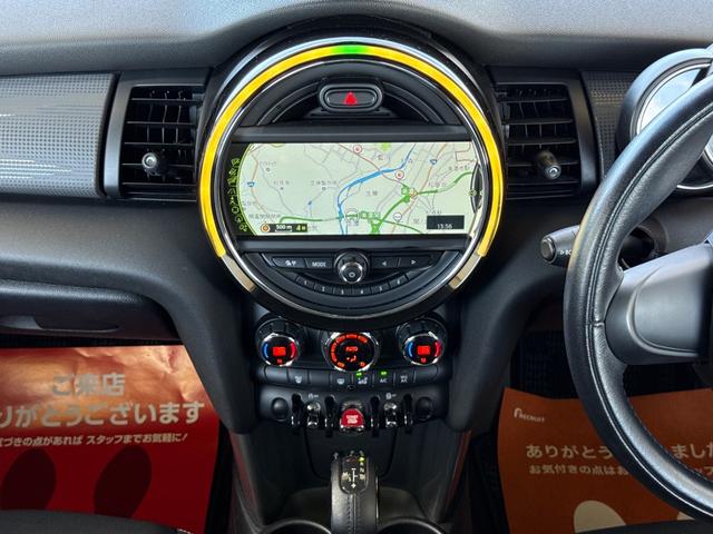ＭＩＮＩ クーパー　車検２年付／ＬＥＤヘッドライト／純正ナビ／純正アルミホイール／ドライビングモード切替／ＥＴＣ／オートライト／スマートキー／プッシュスタート／Ｂｌｕｅｔｏｏｔｈ／ＵＳＢポート／ＡＵＸ／（47枚目）