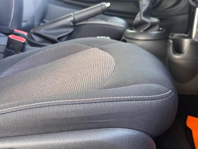 ＭＩＮＩ クーパー　２年車検／中期／６ＭＴ／純正ナビ／Ｂｌｕｅｔｈｏｏｔｈ／ＬＥＤヘッド／ＥＴＣ／純正１５インチＡＷ／オートライト／スマートキー＆プッシュスタート／（63枚目）