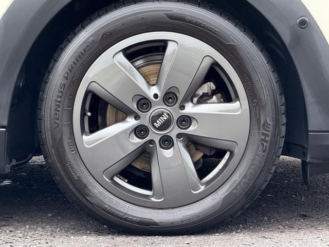 ＭＩＮＩ クーパー　クラシック・トリム　車検２年／後期／純正ナビ／ハーフレザーシート／純正アルミホイール／ＬＥＤヘッドライト／Ｂｌｕｅｔｏｏｔｈ／スマートキー／プッシュスタート／クルーズコントロール／ドライビングモード切替／オートライト／（37枚目）