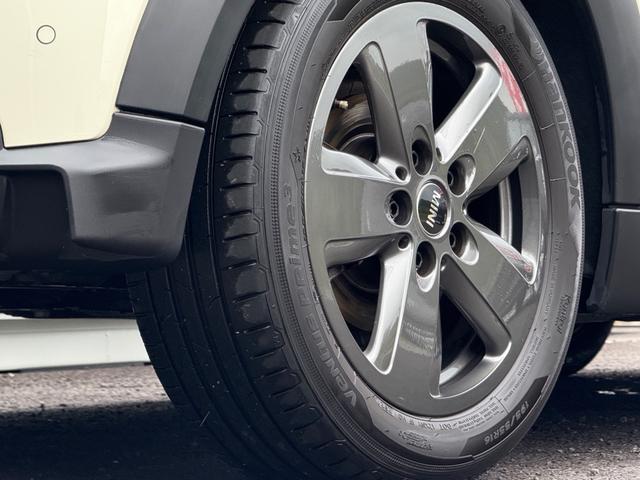 ＭＩＮＩ クーパー　クラシック・トリム　車検２年／後期／純正ナビ／ハーフレザーシート／純正アルミホイール／ＬＥＤヘッドライト／Ｂｌｕｅｔｏｏｔｈ／スマートキー／プッシュスタート／クルーズコントロール／ドライビングモード切替／オートライト／（39枚目）