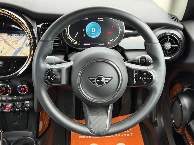 ＭＩＮＩ クーパー　クラシック・トリム　車検２年／後期／純正ナビ／ハーフレザーシート／純正アルミホイール／ＬＥＤヘッドライト／Ｂｌｕｅｔｏｏｔｈ／スマートキー／プッシュスタート／クルーズコントロール／ドライビングモード切替／オートライト／（50枚目）
