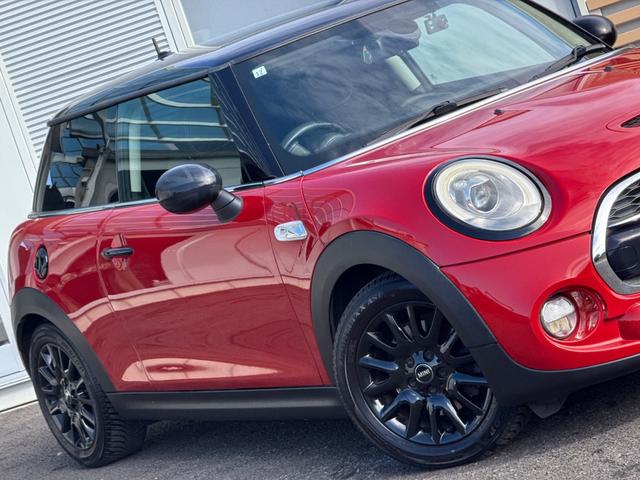 MINI クーパーS 6速MT/車検R8年12月/純正ナビ/純正アルミホイール/スマートキー/プッシュスタート/Bluetooth/ミラーインETC/オートライト/AUX/USBポート/(6枚目)