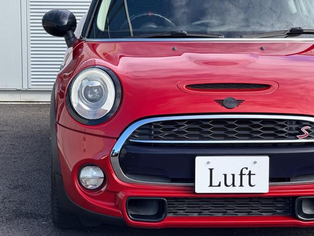 MINI クーパーS 6速MT/車検R8年12月/純正ナビ/純正アルミホイール/スマートキー/プッシュスタート/Bluetooth/ミラーインETC/オートライト/AUX/USBポート/(9枚目)