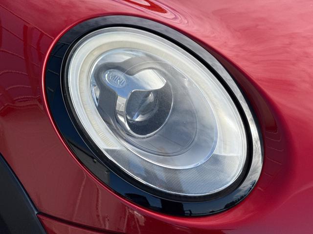 MINI クーパーS 6速MT/車検R8年12月/純正ナビ/純正アルミホイール/スマートキー/プッシュスタート/Bluetooth/ミラーインETC/オートライト/AUX/USBポート/(11枚目)