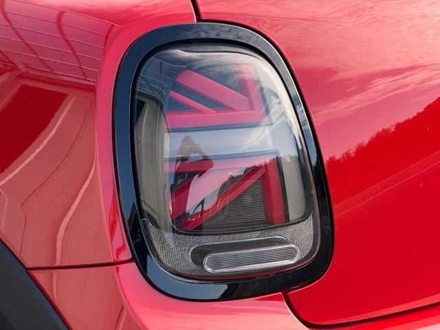 MINI クーパーS 6速MT/車検R8年12月/純正ナビ/純正アルミホイール/スマートキー/プッシュスタート/Bluetooth/ミラーインETC/オートライト/AUX/USBポート/(30枚目)