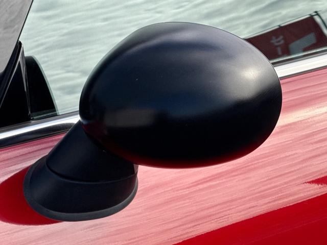 MINI クーパーS 6速MT/車検R8年12月/純正ナビ/純正アルミホイール/スマートキー/プッシュスタート/Bluetooth/ミラーインETC/オートライト/AUX/USBポート/(41枚目)