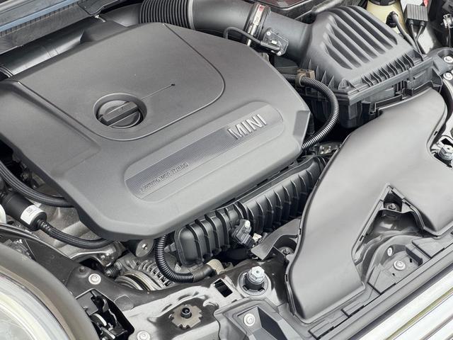 MINI クーパー 車検2年/中期/バックカメラ/純正ナビ/純正アルミホイール/スマートキー/プッシュスタート/スペアキー/Bluetooth/クルーズコントロール/ETC/オートライト/LEDヘッドライト/(6枚目)