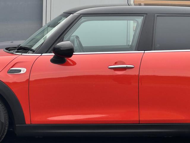 MINI クーパー 車検2年/中期/バックカメラ/純正ナビ/純正アルミホイール/スマートキー/プッシュスタート/スペアキー/Bluetooth/クルーズコントロール/ETC/オートライト/LEDヘッドライト/(25枚目)