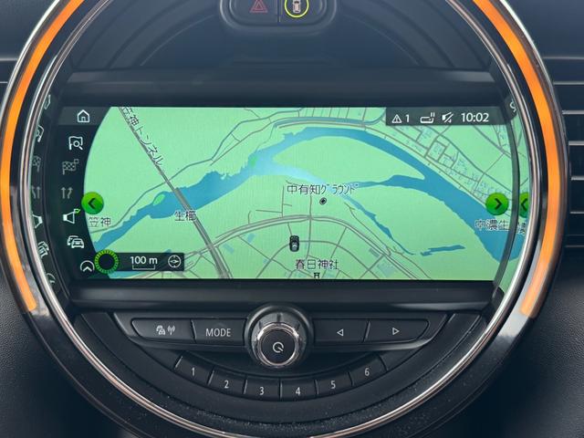 MINI クーパー 車検2年/中期/バックカメラ/純正ナビ/純正アルミホイール/スマートキー/プッシュスタート/スペアキー/Bluetooth/クルーズコントロール/ETC/オートライト/LEDヘッドライト/(74枚目)