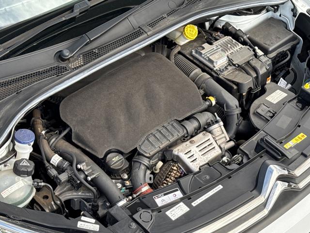 Ｃ３ フィール　車検２年／純正ナビ／スマートキー／プッシュスタート／Ｂｌｕｅｔｏｏｔｈ／ＡｐｐｌｅＣａｒＰｌａｙ／クルーズコントロール／ＥＴＣ／ＴＶ／（6枚目）