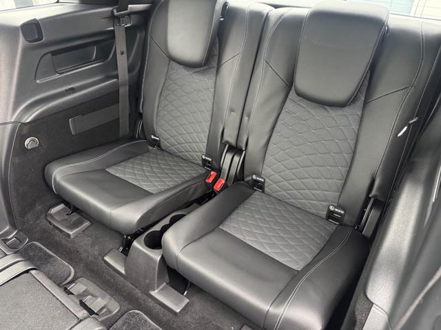 ＧＬＢ ＧＬＢ２００ｄ　車検２年／ハーフレザーシート／シートヒーター／パワーバックドア／純正ナビ／３６０度カメラ／純正アルミホイール／スマートキー／スペアキー／ＢＳＭ／ＥＴＣ／ＬＥＤヘッドライト／電動シート／（60枚目）