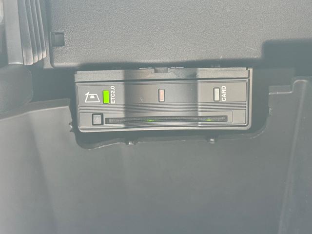 ＧＬＢ ＧＬＢ２００ｄ　車検２年／ハーフレザーシート／シートヒーター／パワーバックドア／純正ナビ／３６０度カメラ／純正アルミホイール／スマートキー／スペアキー／ＢＳＭ／ＥＴＣ／ＬＥＤヘッドライト／電動シート／（74枚目）