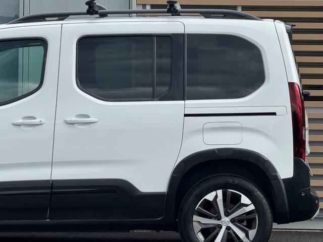 リフター ＧＴ　車検Ｒ９．１／パノラマガラスルーフ／純正ディスプレイオーディオ／Ｂカメラ／サイドカメラ／Ｂｌｕｅｔｈｏｏｔｈ／ＡｐｐｌｅＣａｒＰｌａｙ／純正キャリア／アクティブクルコン／ＥＴＣ／純正１７インチＡＷ（26枚目）