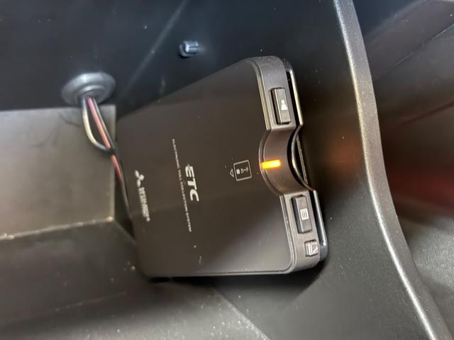 500X スポーツ 車検令和8年9月まで/レザーシート/シートヒーター/オートライト/LEDヘッドライト/クルーズコントロール/ETC/純正ディスプレイオーディオ/Bluetooth/コーナーセンサー/純正アルミホイール(71枚目)