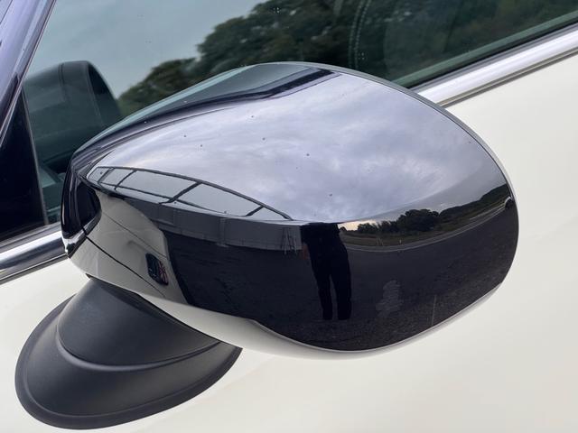 ＭＩＮＩ クーパー　クラシック・トリム　車検２年／後期／ハーフレザーシート／純正ナビ／バックカメラ／ＥＴＣ／スマートキー／プッシュスタート／スペアキー／Ｂｌｕｅｔｏｏｔｈ／液晶メーター／ＬＥＤヘッドライト／純正アルミホイール／オートライト／（34枚目）