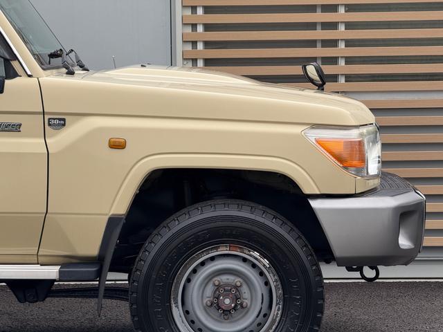 ランドクルーザー70 車検1年/ピックアップ/純正SDナビ/フルセグTV/ETC/5MT/Bluethooth/キーレス(23枚目)